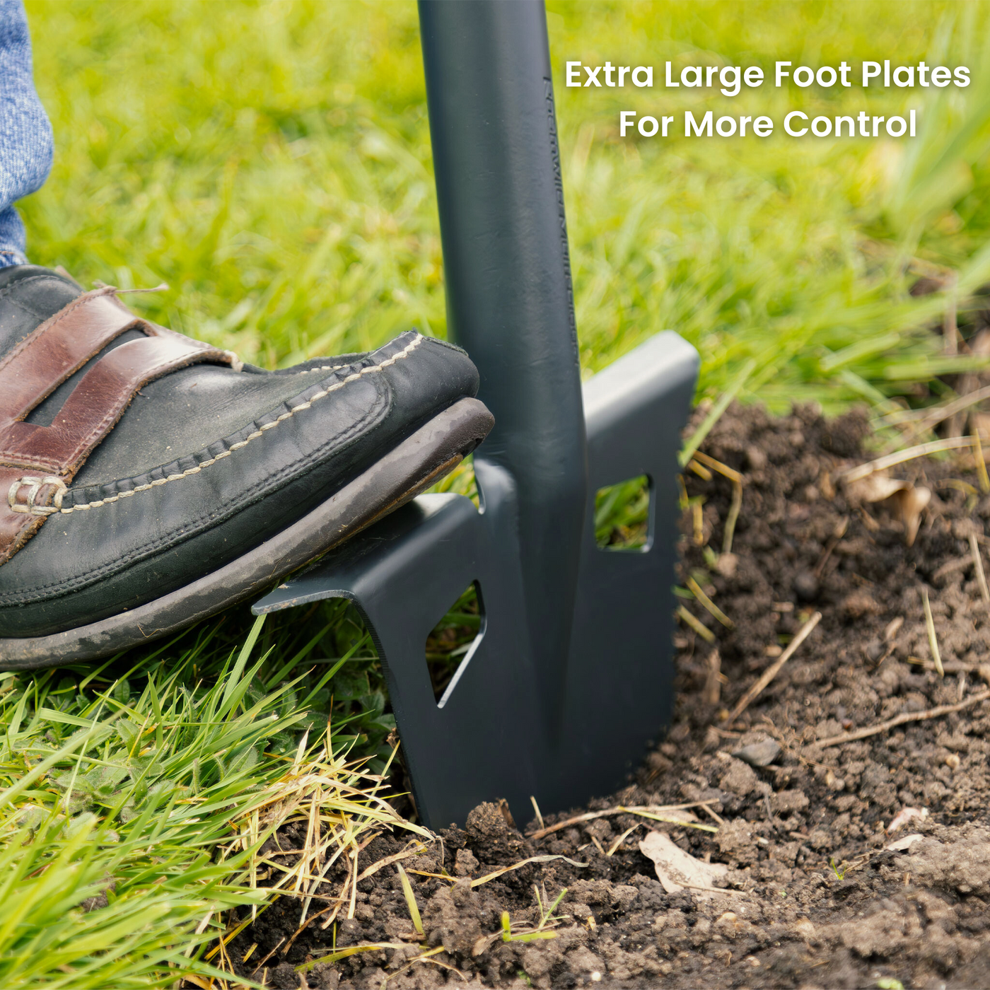 Extra large foot plates on the Multi-Digger Edger for maximum control and leverage