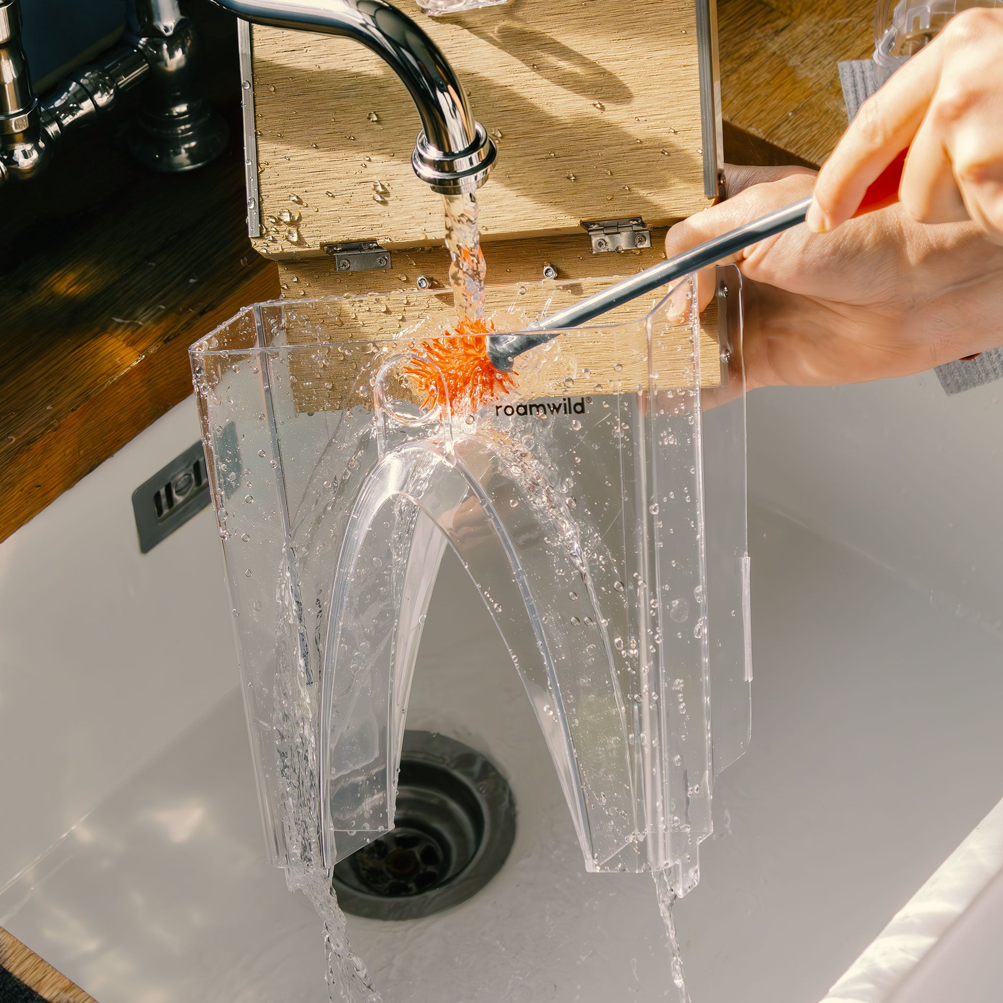 Roamwild Arch Window Bird Feeder