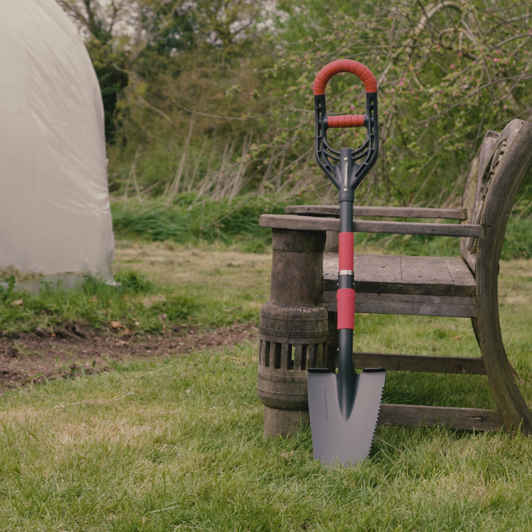 Load video: Roamwild Multi-Digger Spade