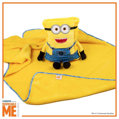 Official Universal Despicable Me Minion Armrest Buddy™ - Roamwild